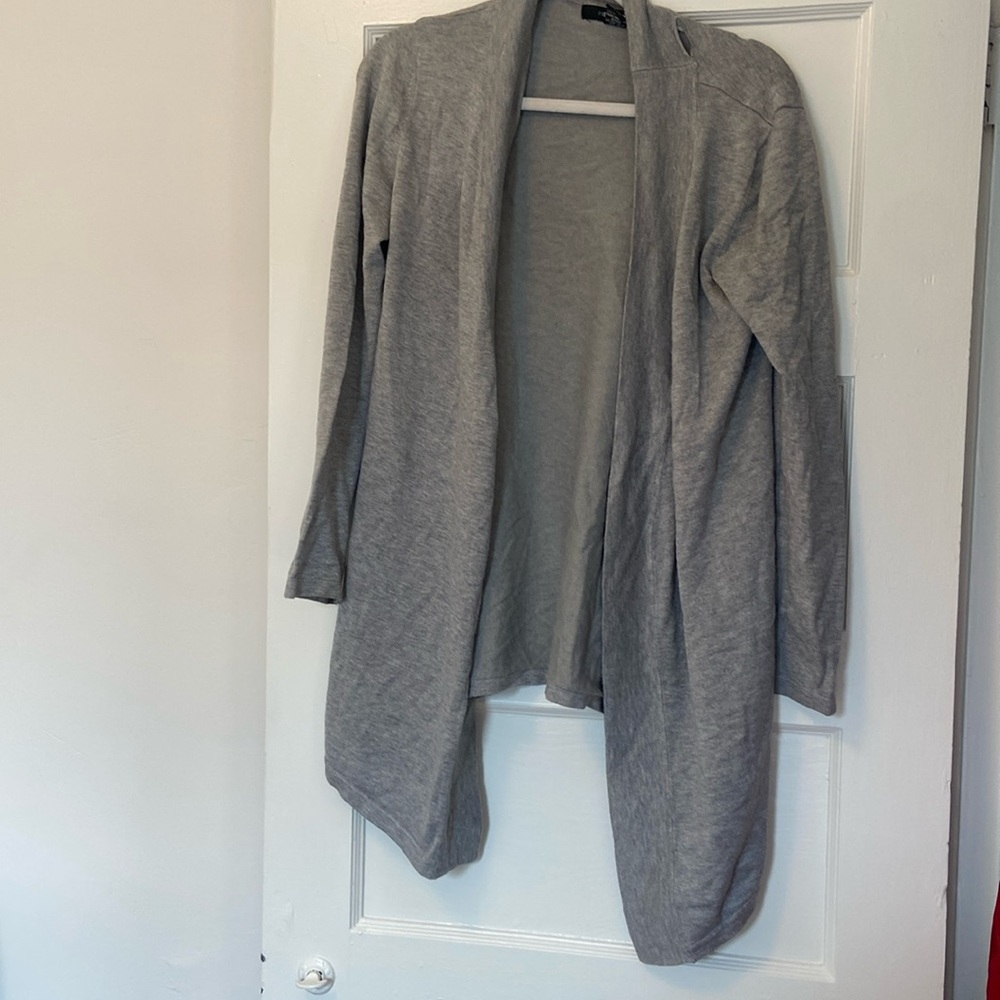 89th & Madison long grey sweater, size S.